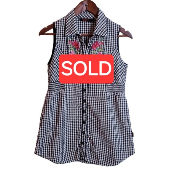 109°F Tops - 109°F Womens Top Large Black Plaid Gingham Embroidered Floral Cottagecore